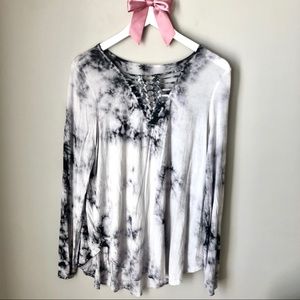 AE Soft XL Tie Dye Longsleeve Top.